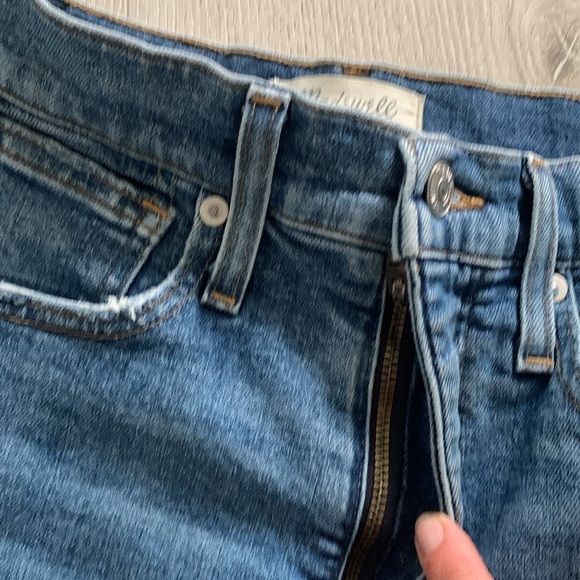 MADEWELL DISTRESSED COMFORT STRETCH EDITION MOM JEAN SIZE 27 - Picture 14 of 15
